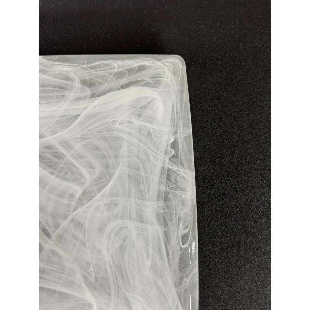 White‎ Swirl Glass Plate by PartiLites Indulgences